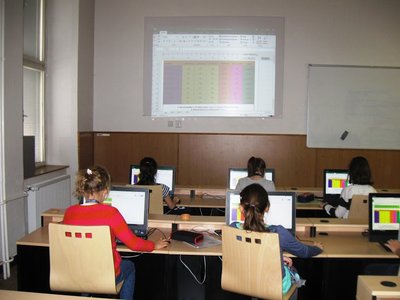 15.12.2015 - Nová PC učebna (budova Zenklova) - Album - fotografie 12